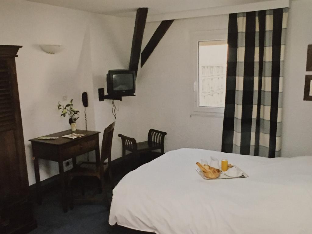 Hotel Du Pot D'Etain Châlons-en-Champagne Kültér fotó